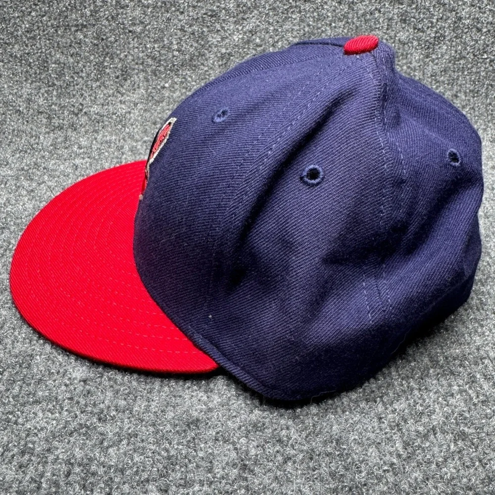 Cleveland Indians New Era 59FIFTY Fitted Hat Mens 7 3/8 Navy Red Chief Wahoo